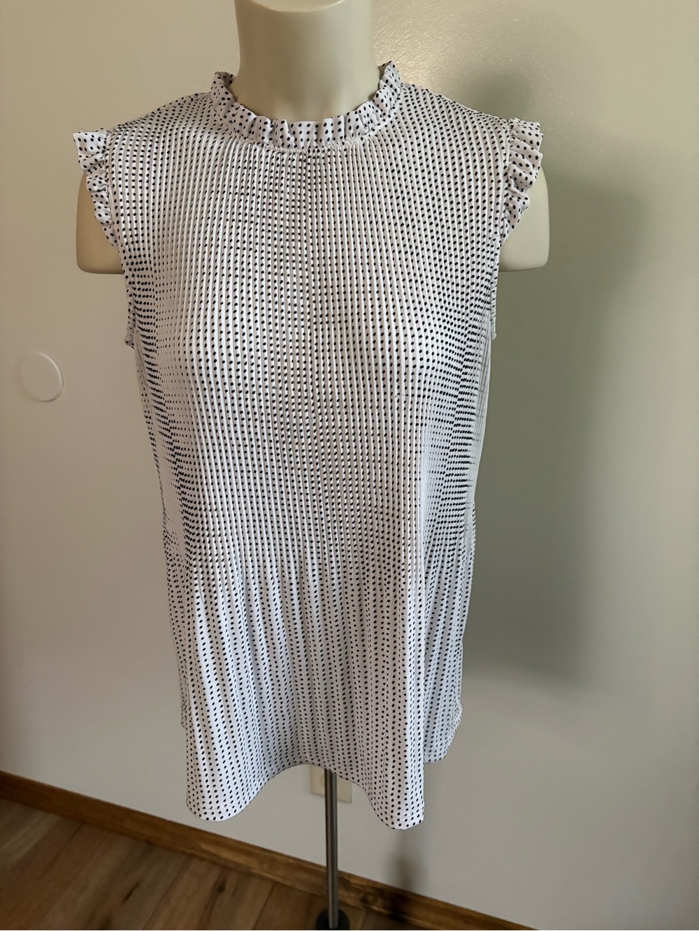 Adrianna Papell Pleated Smocked Neck Micro Dot Sleeveless Ruffle Blouse